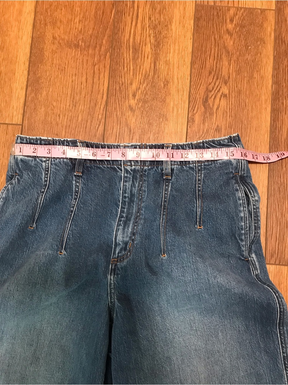 Lands' End Women’s Relaxed Wide-Leg Jeans Size 12 - Picture 8 of 12